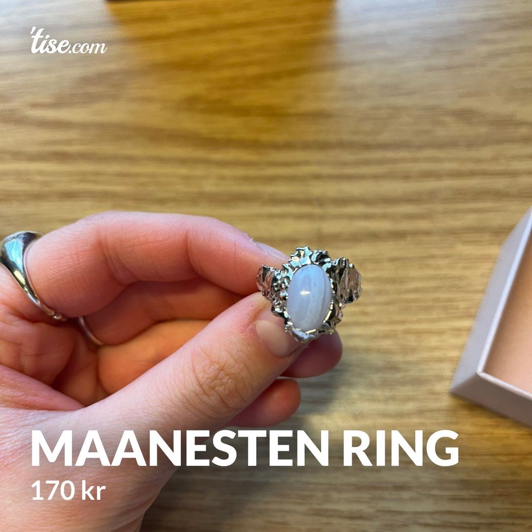 Maanesten ring