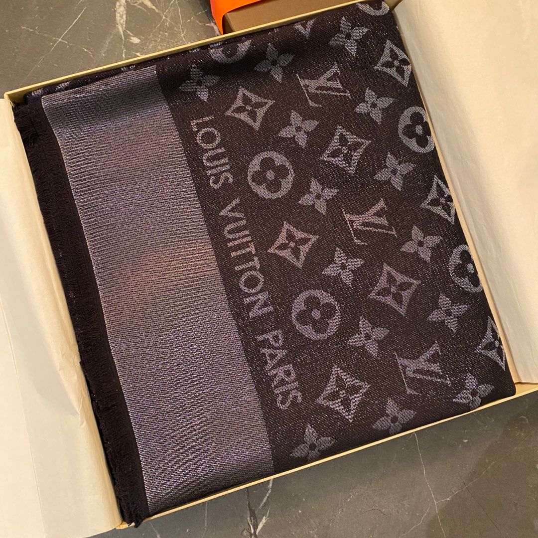 Louis Vuitton sjal