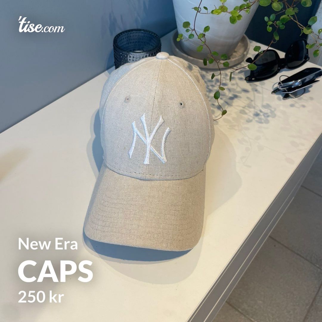 Caps