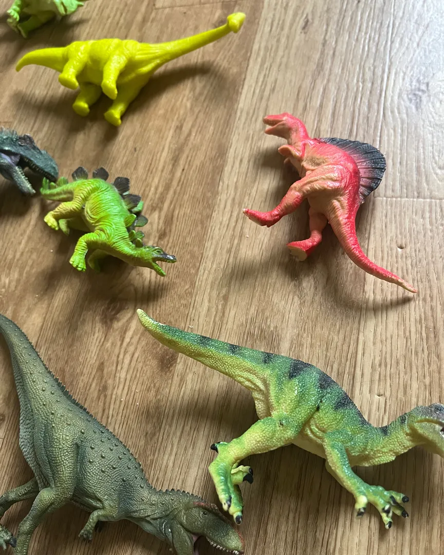 Dinosaur figurer