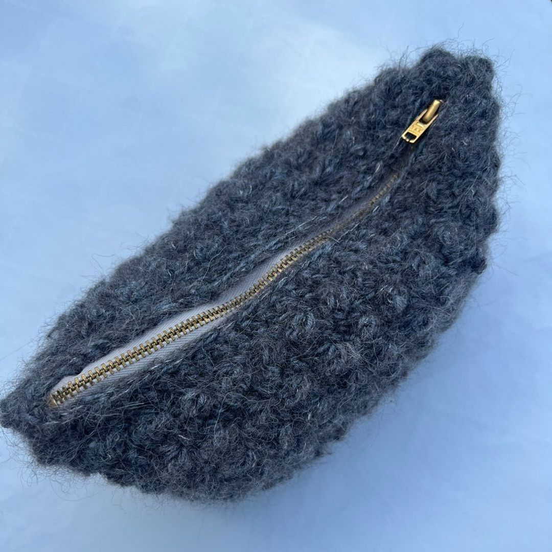 Hæklet mohair clutch