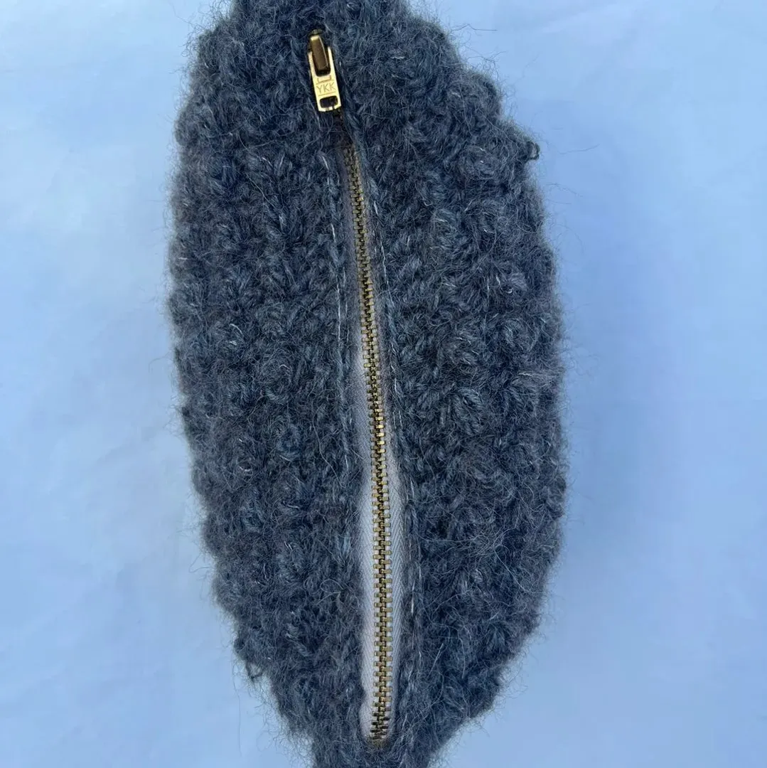 Hæklet mohair clutch