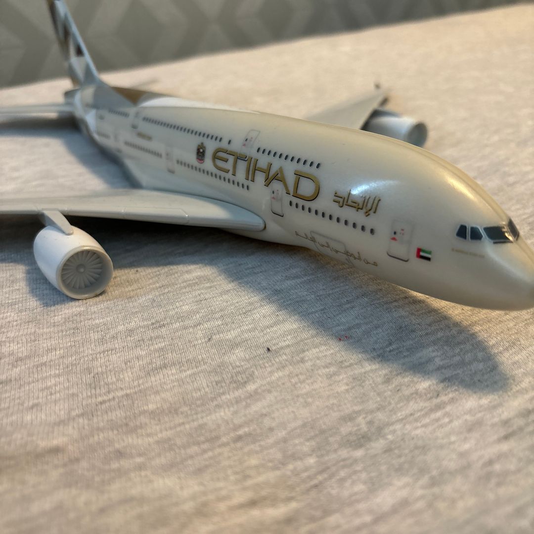 ETIHAD flymodell