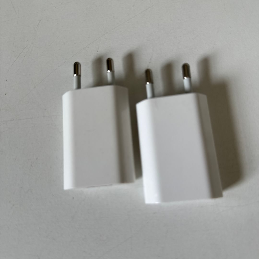 Iphone adapter