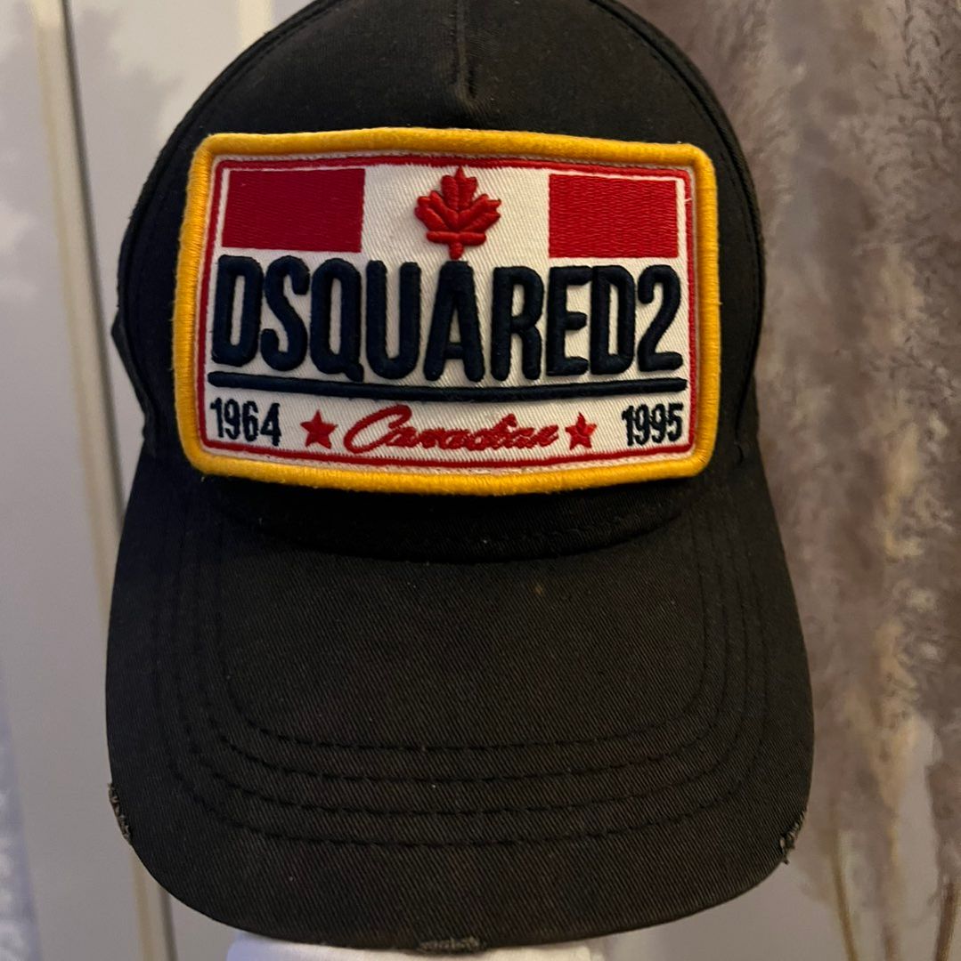 Caps Dsquared2