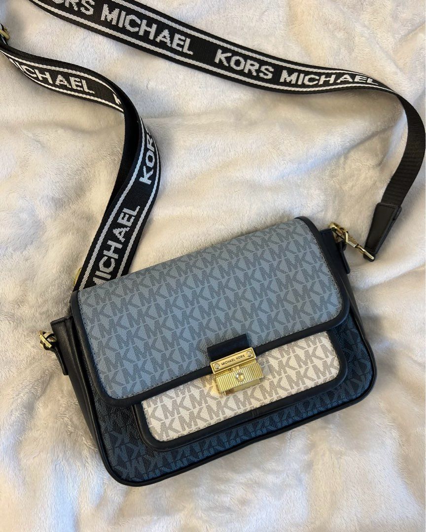 MICHAEL KORS