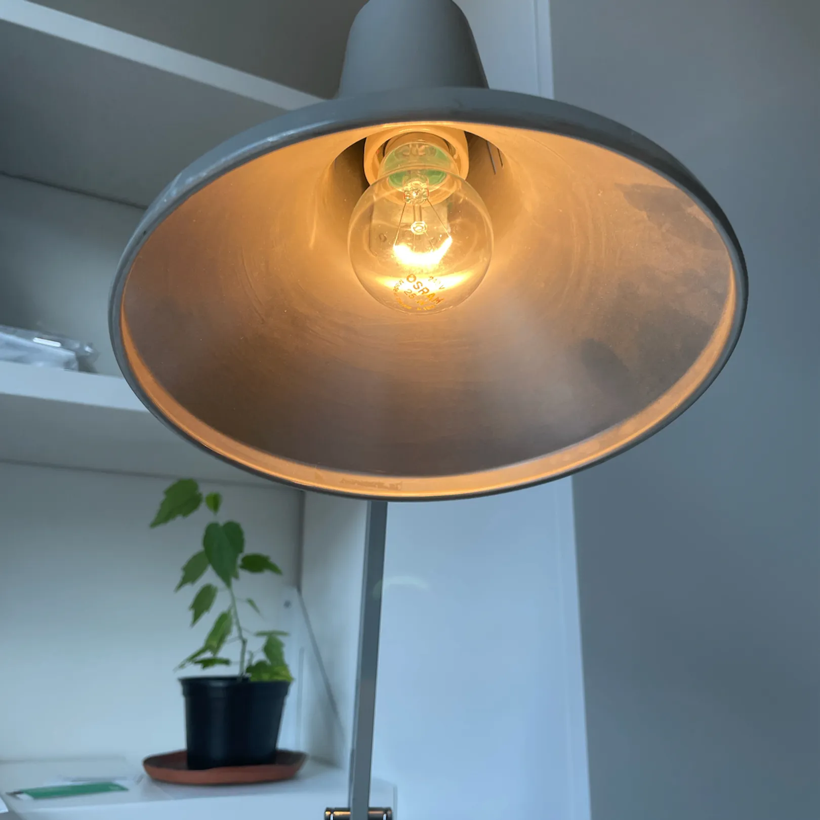 LUXO LAMPE