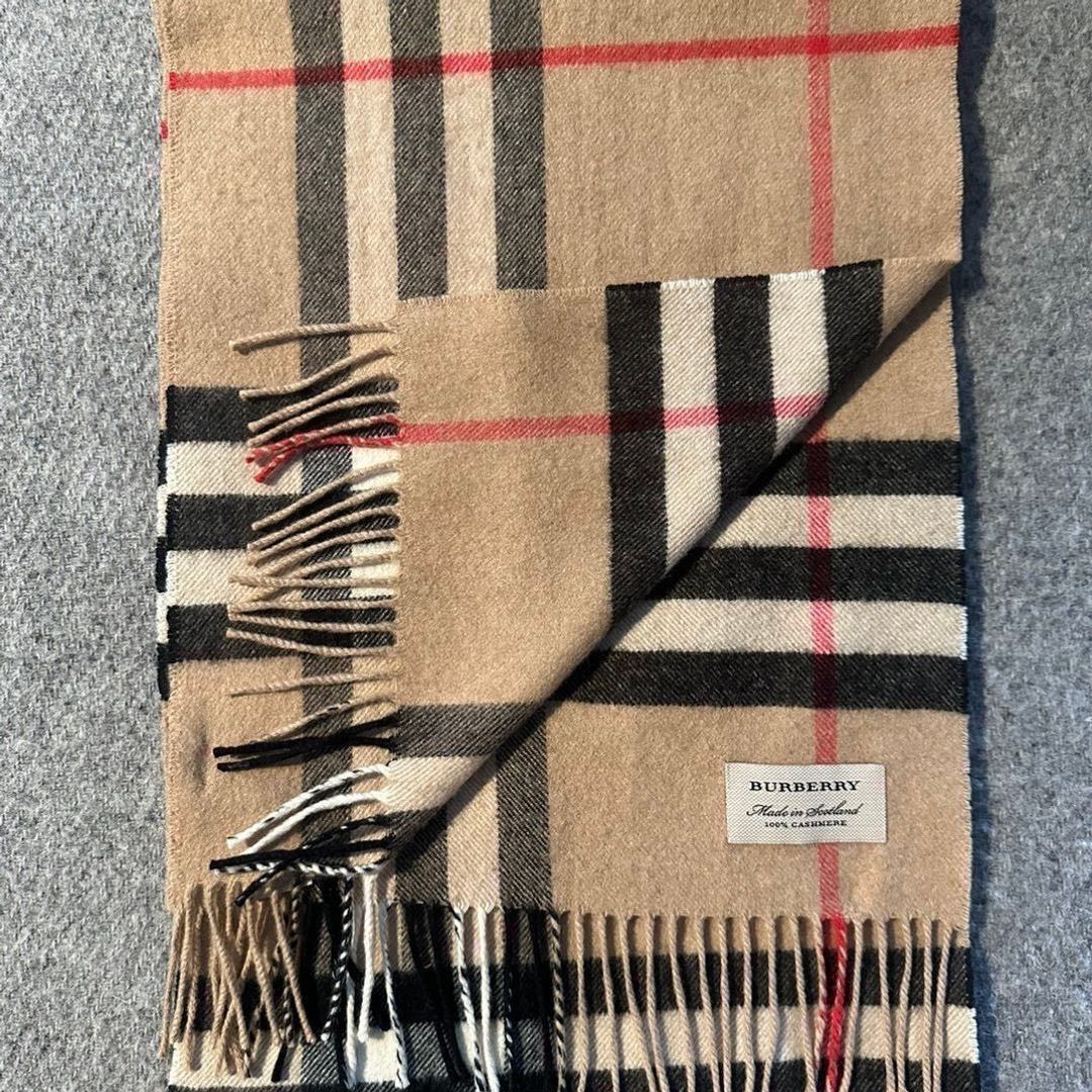 Burberry skjerf