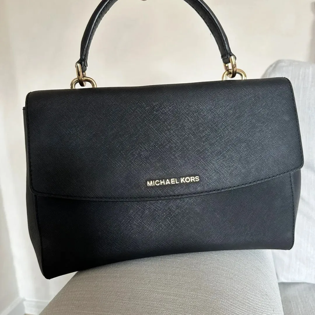 Michael kors väska