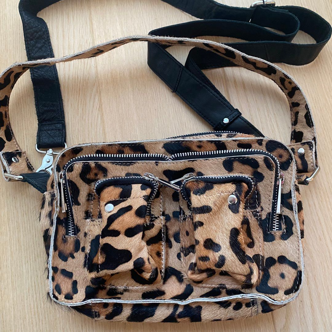 Nunoo leopard taske