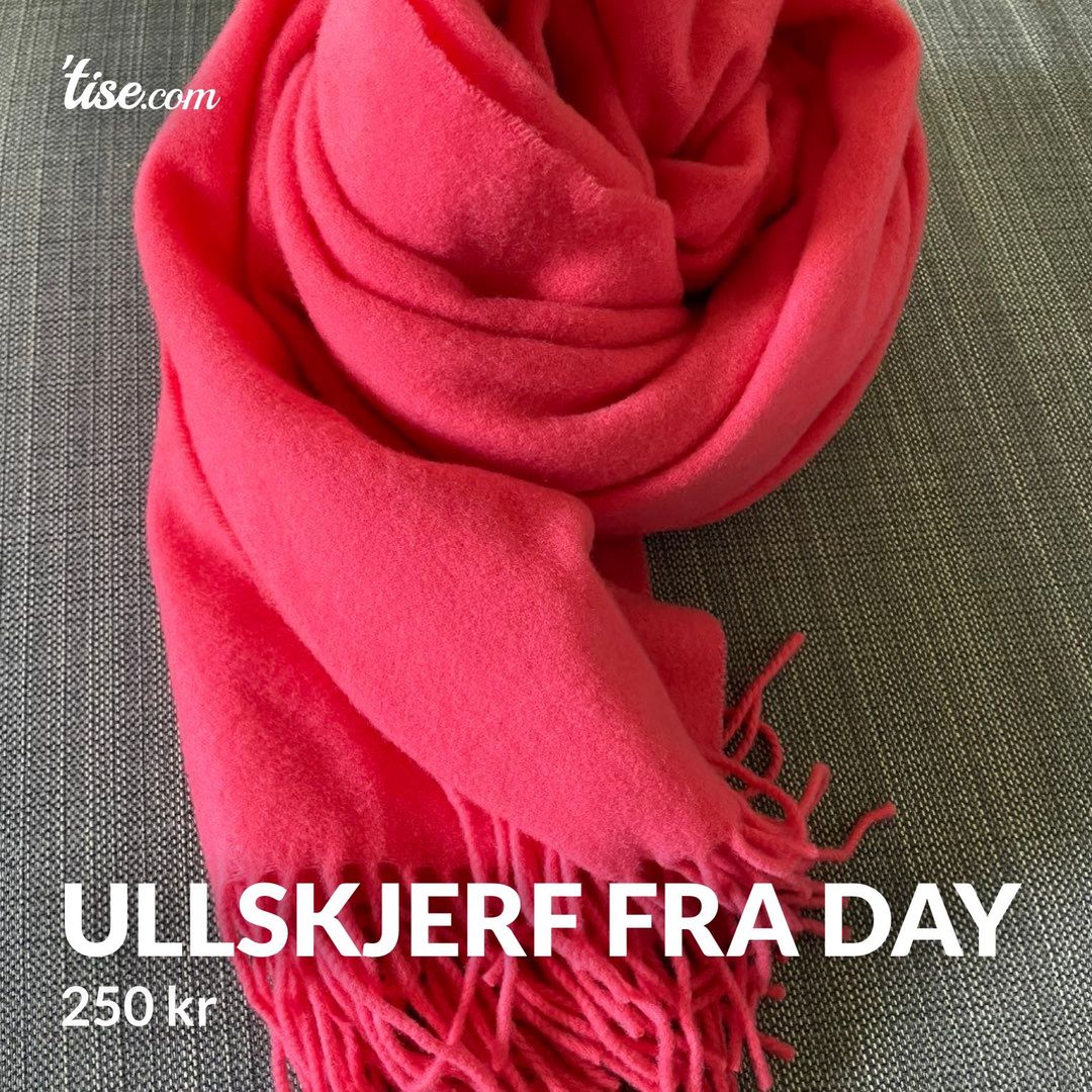 Ullskjerf fra Day