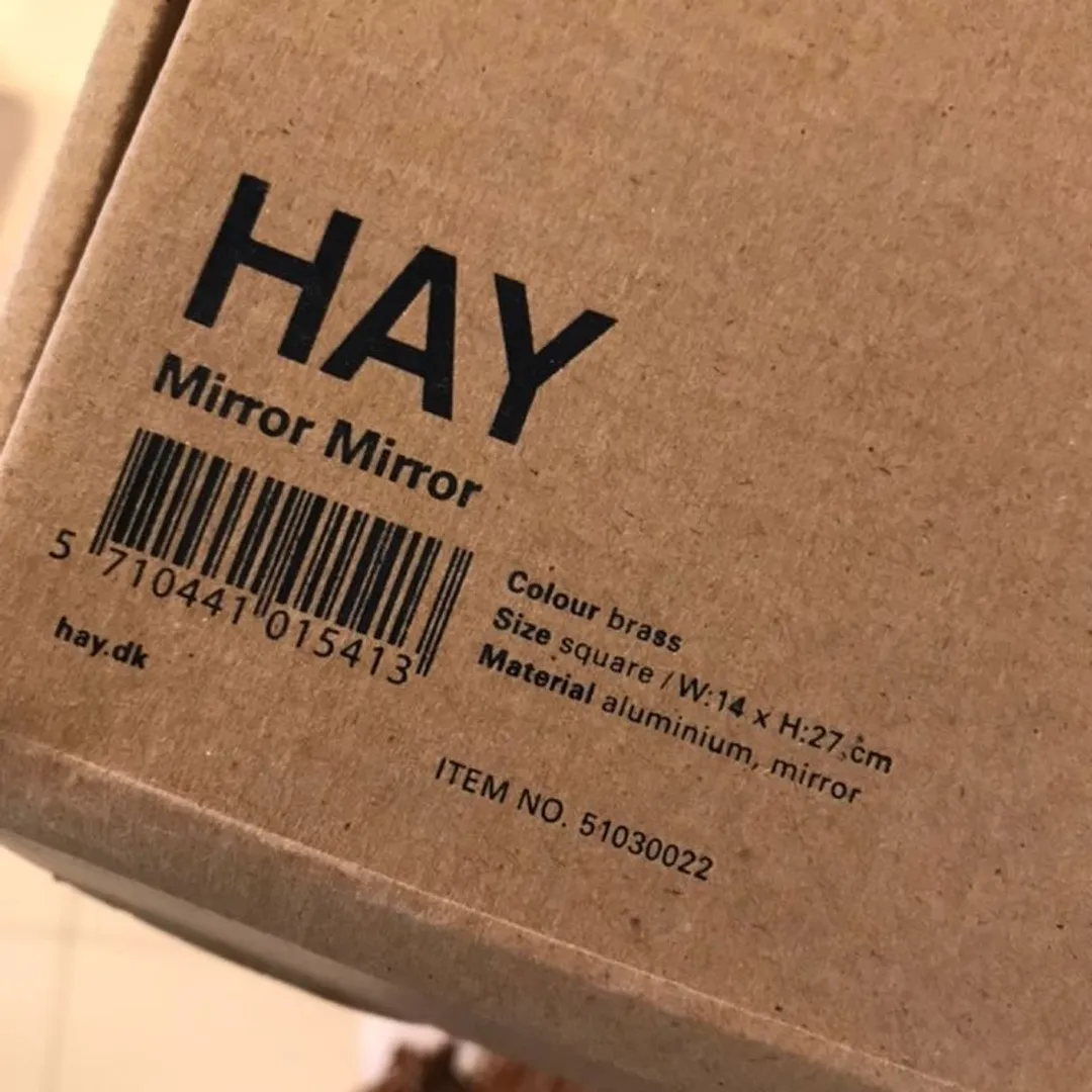 Hay ‘mirror mirror’