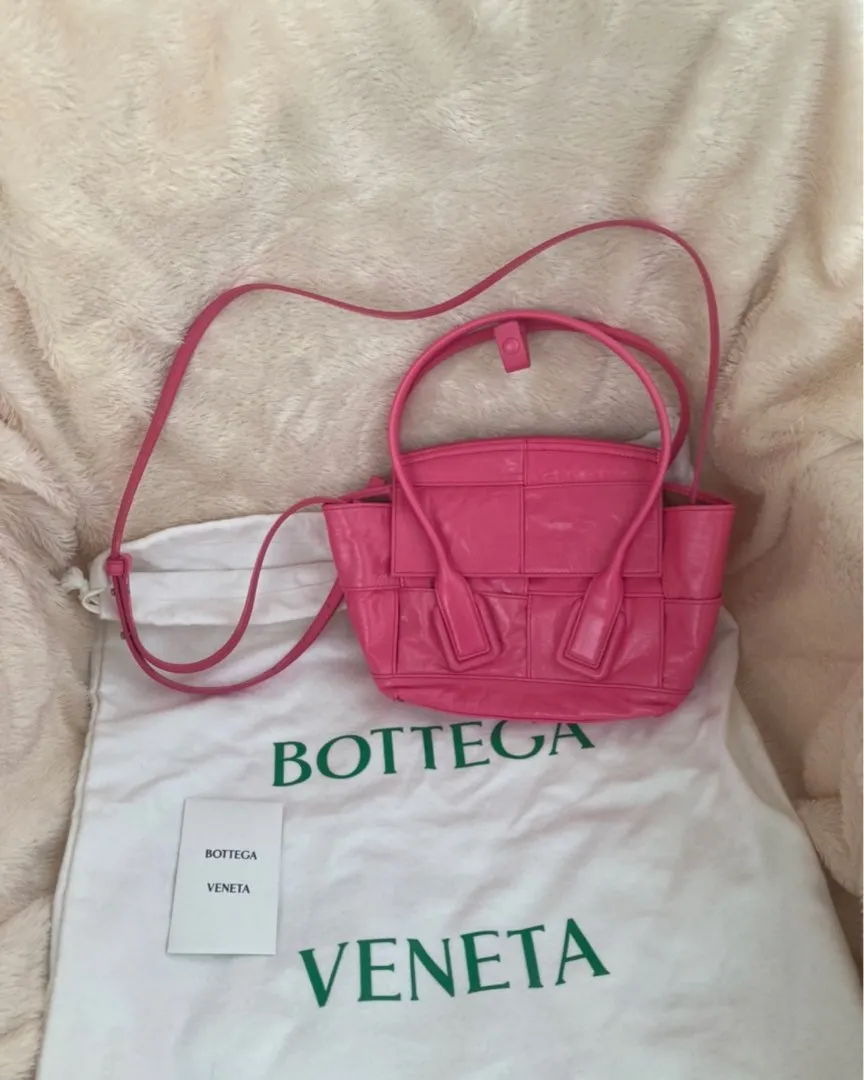 Bottega Veneta