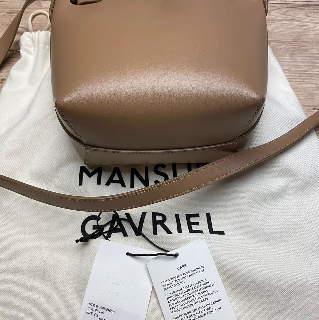 MANSUR GAVRIEL