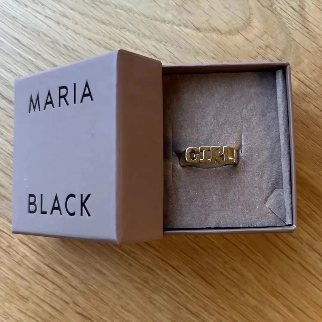 Maria Black ring