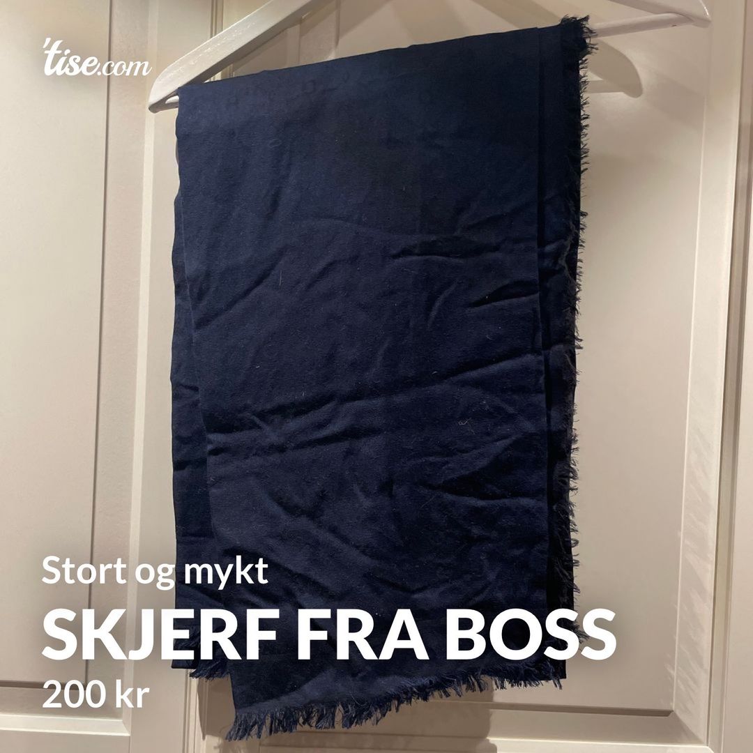 Skjerf fra Boss