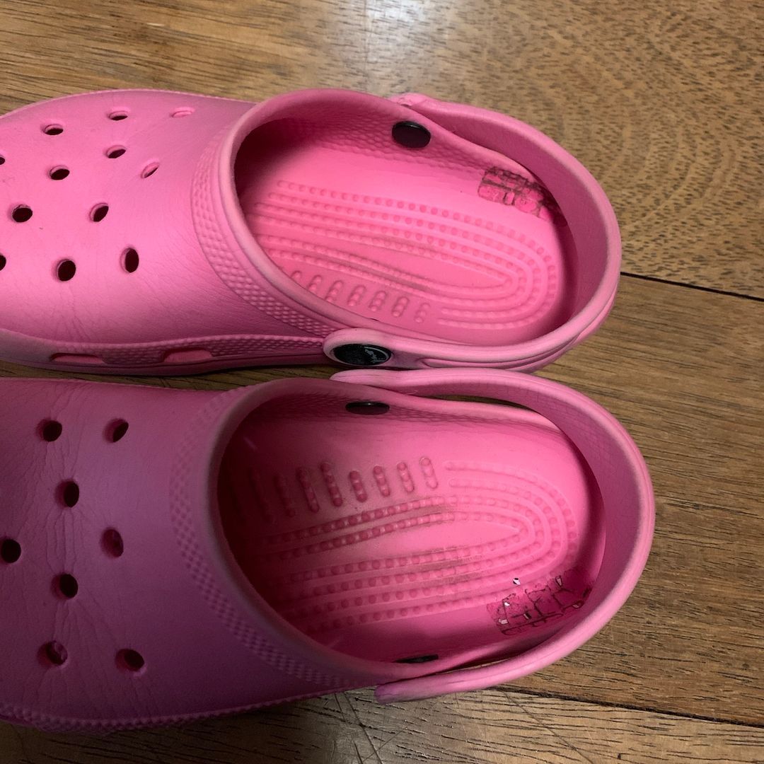 Crocks