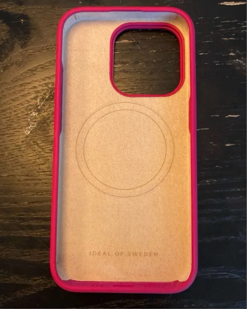 Iphone 15 pro cover