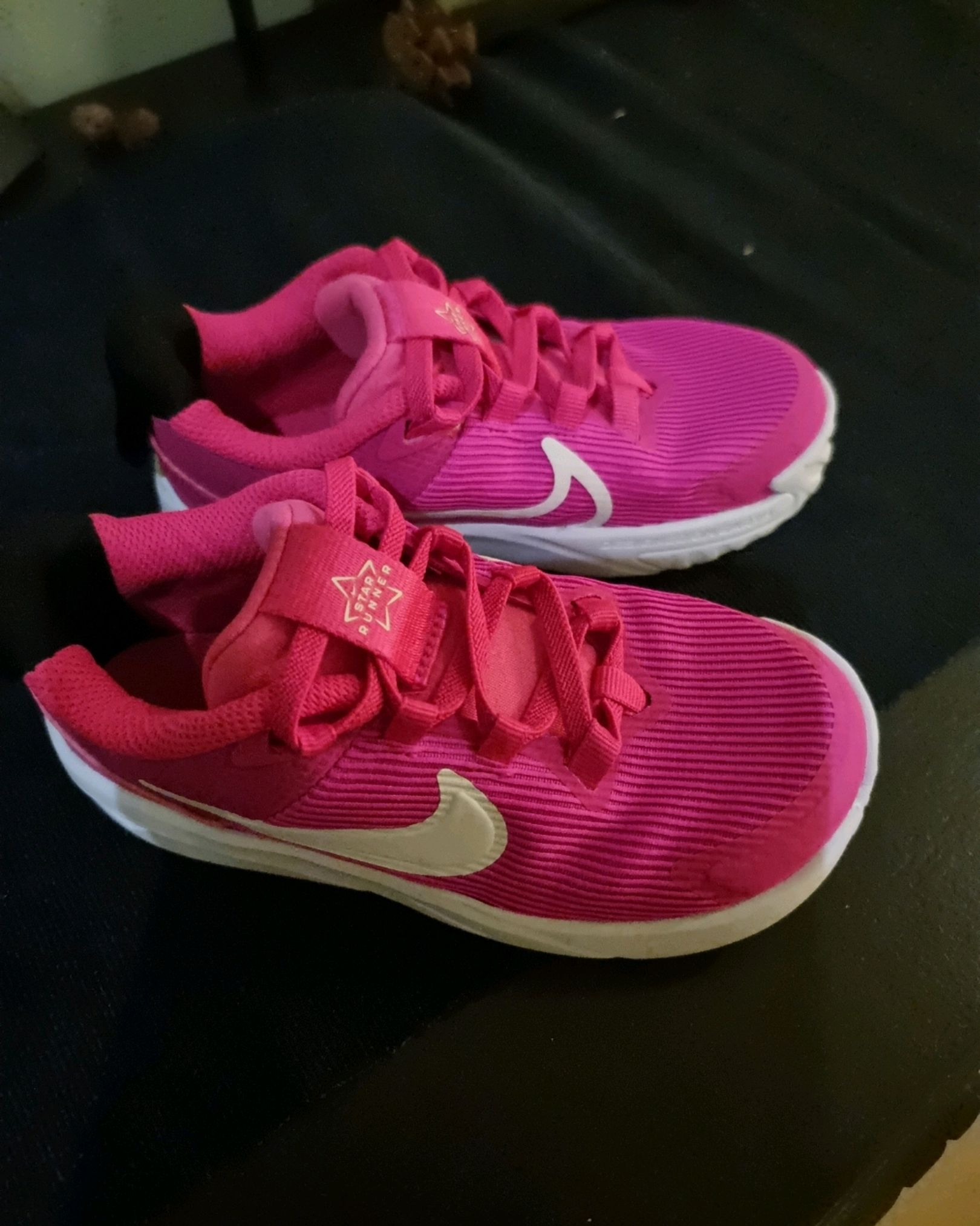 Rosa Nike Sko Str 27