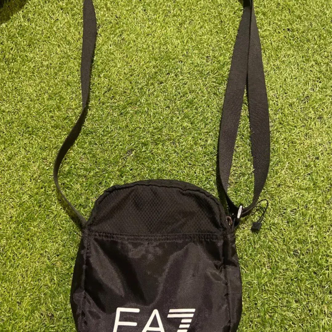 EA7 Skuldertaske