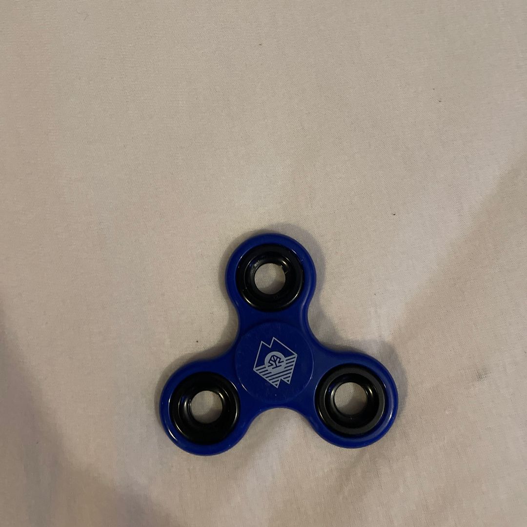 Fidget spinner