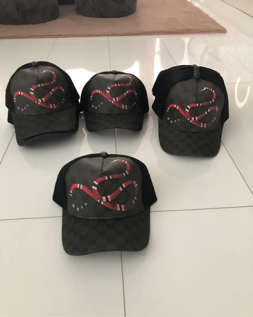 Gucci snake kepsar