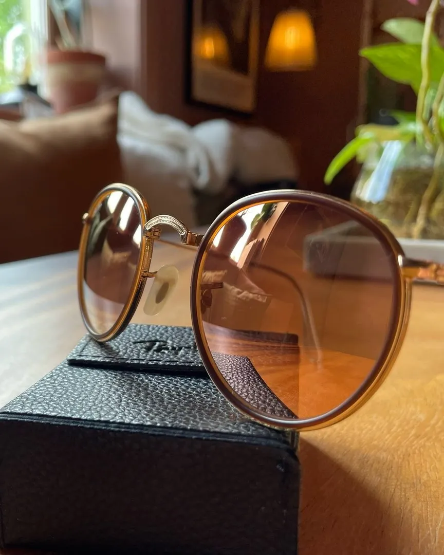 Ray-Ban Round metal