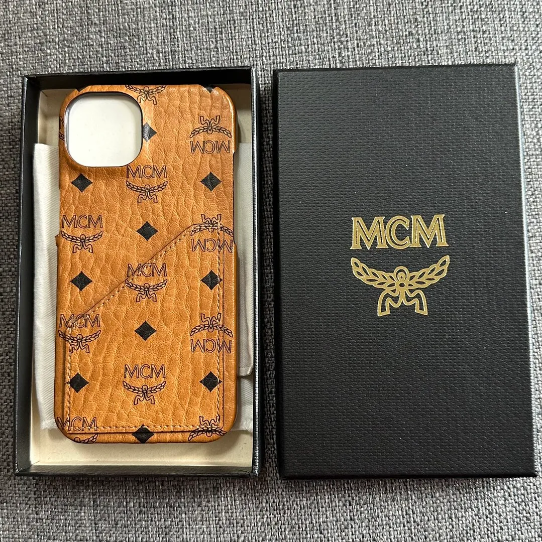 MCM IPhone13 case