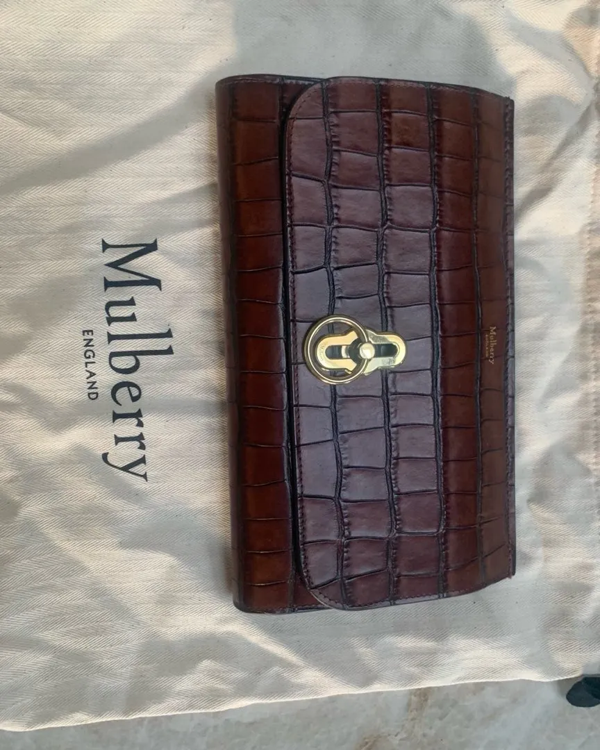 Mulberry clutch