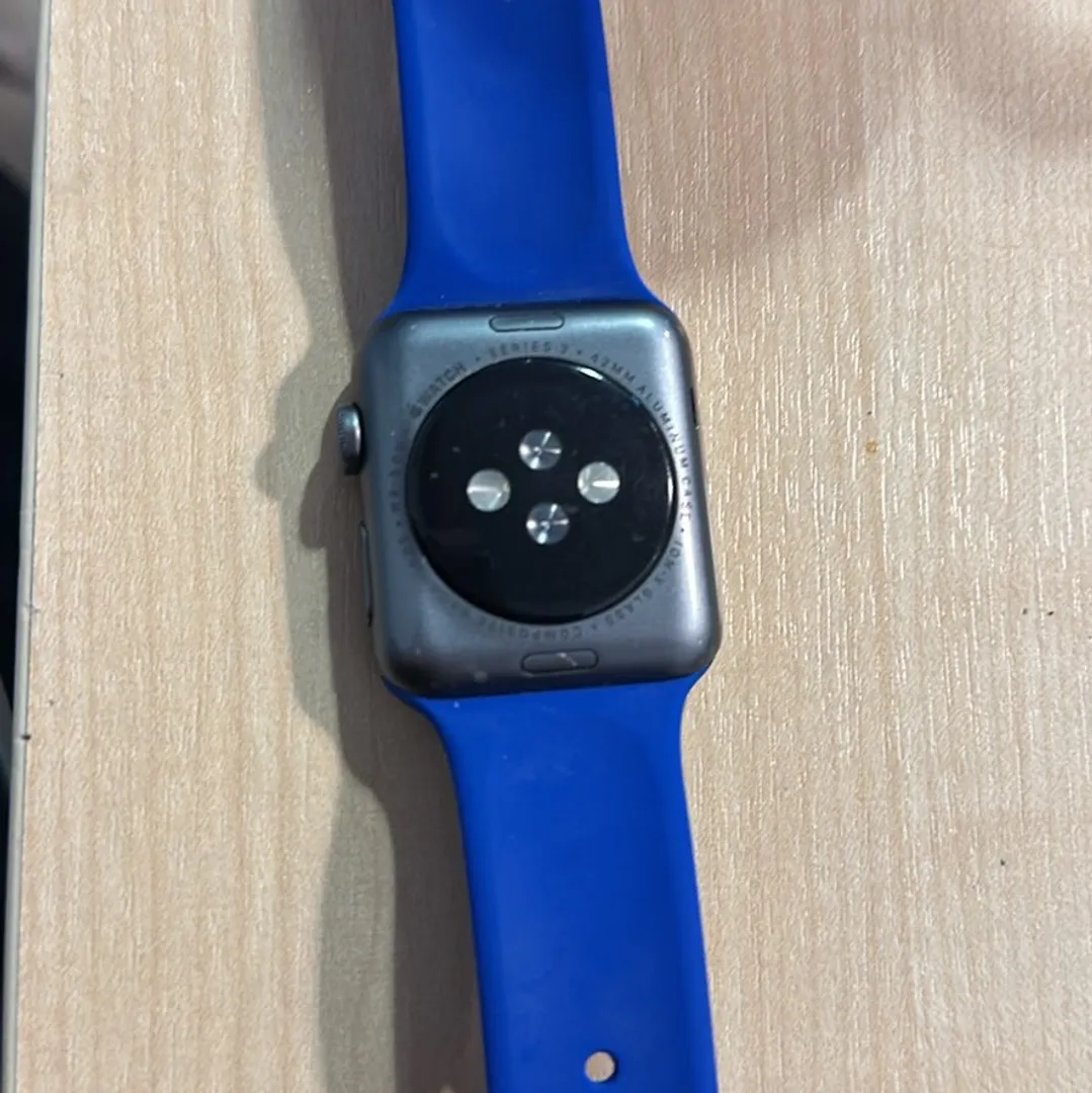 apple watch series 3