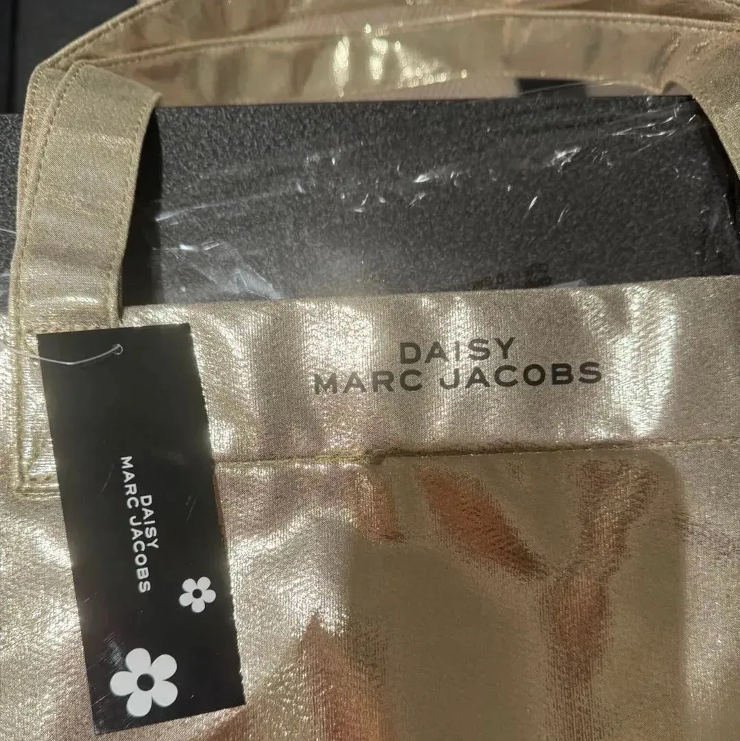 Marc jacobs daisy