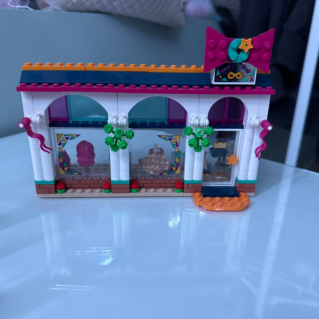 Lego friends