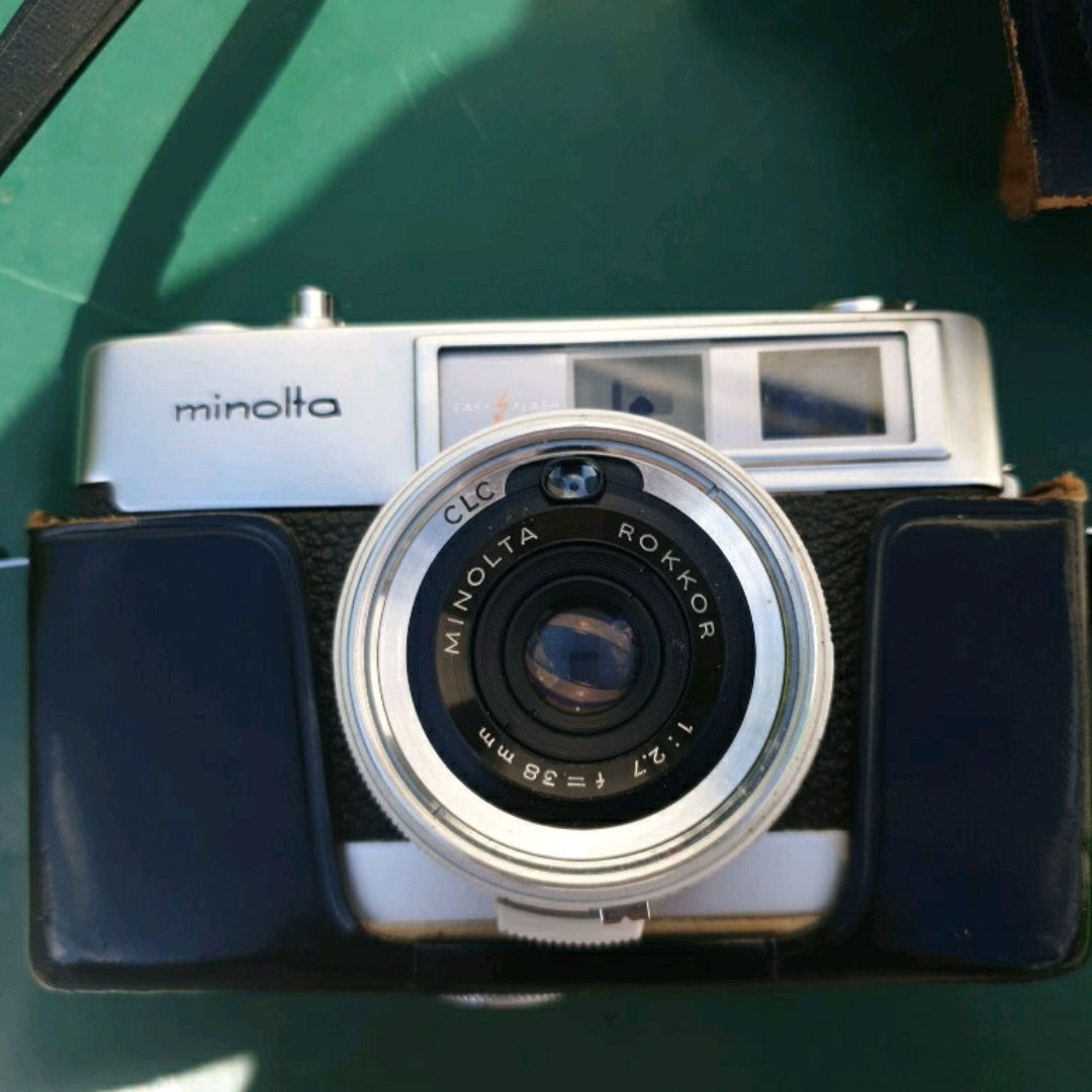 Minolta