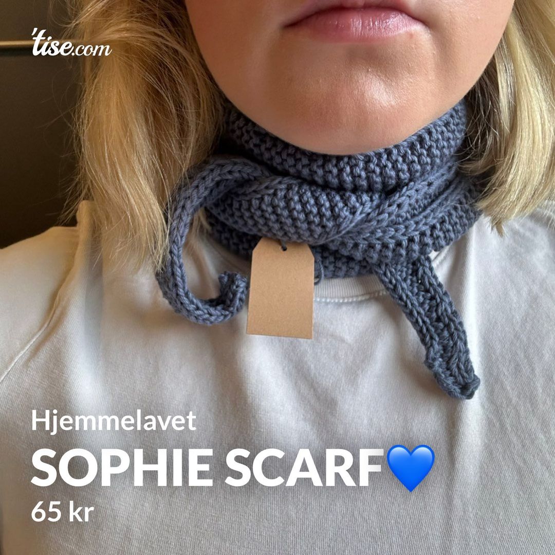 SOPHIE SCARF💙