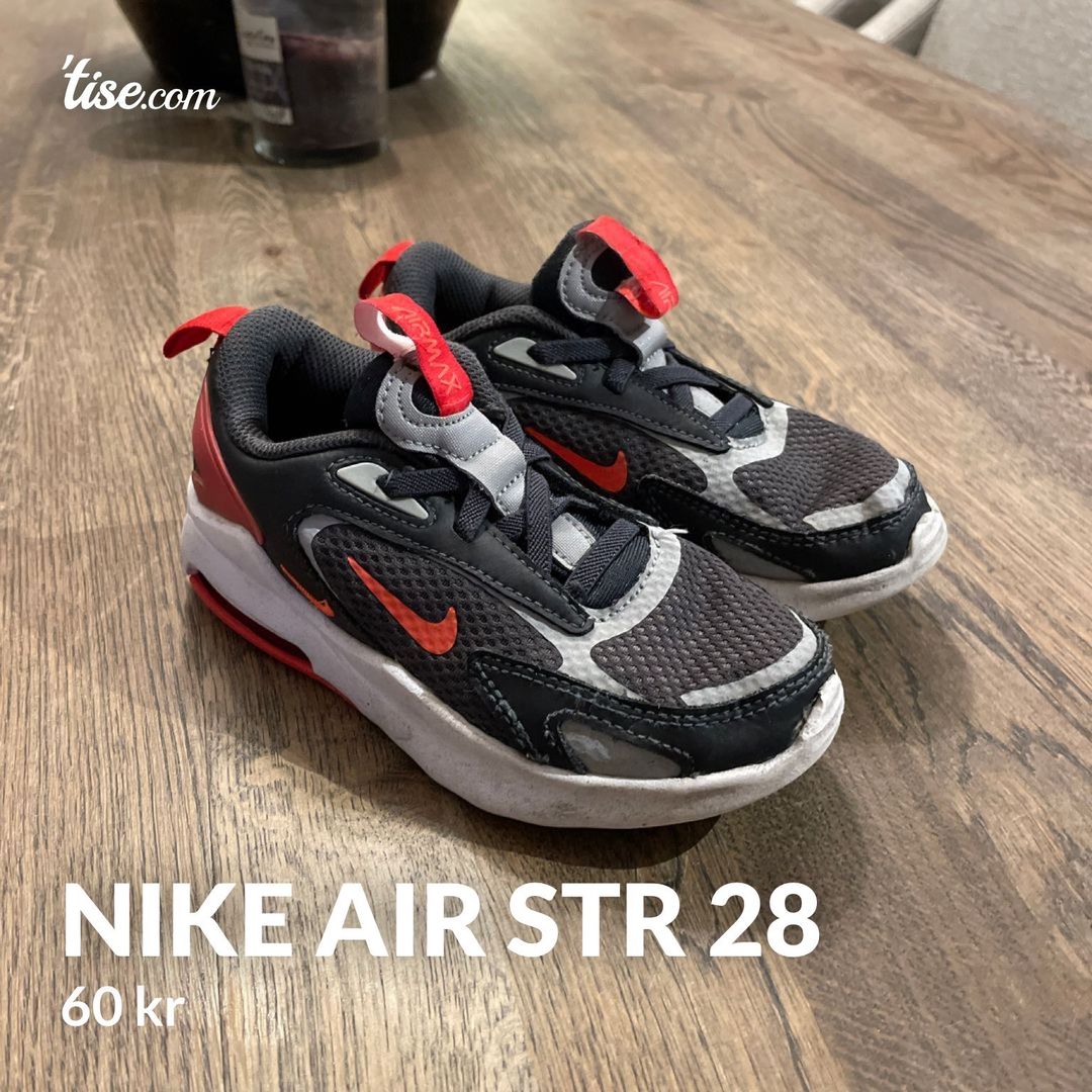 Nike air str 28