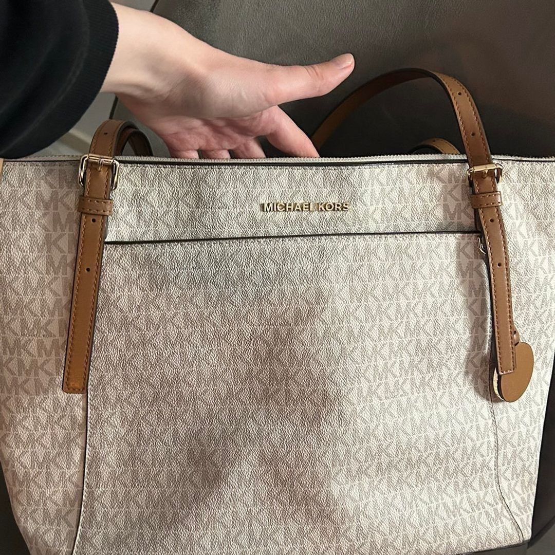 Michael Kors bag