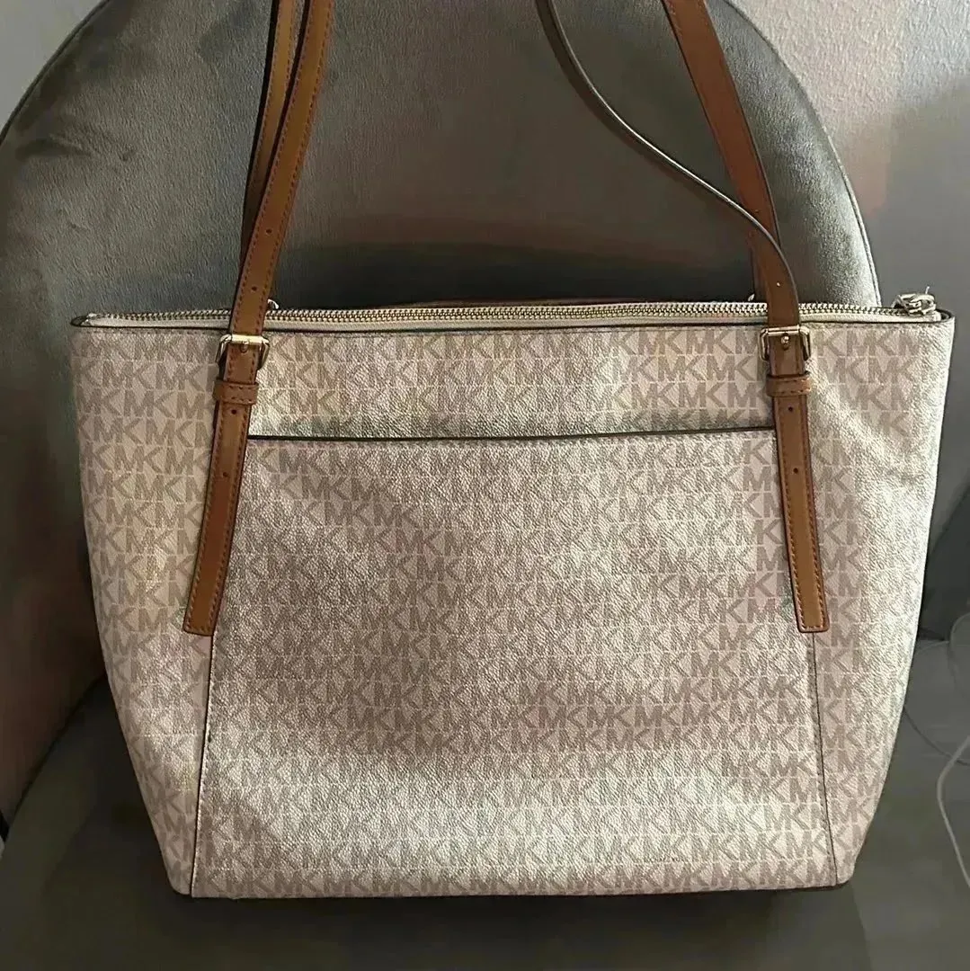 Michael Kors bag