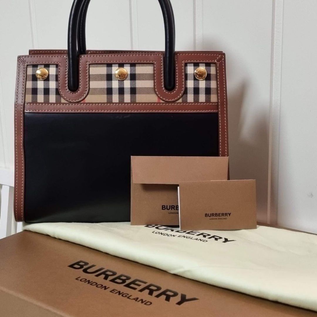 Burberry Tote