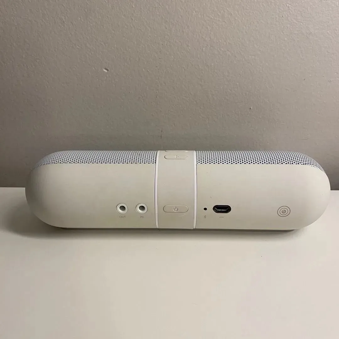 Beats pill