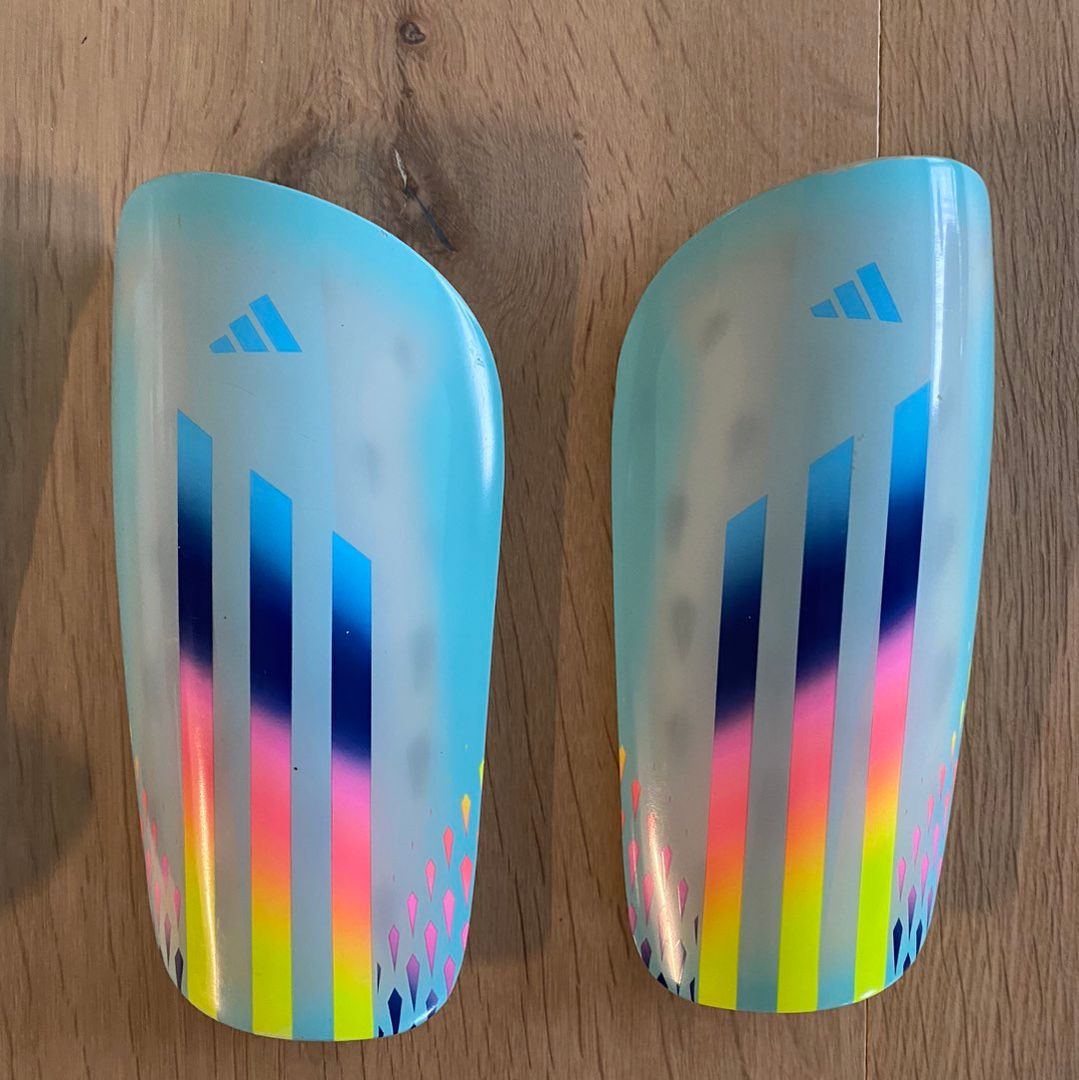 Adidas legskinn