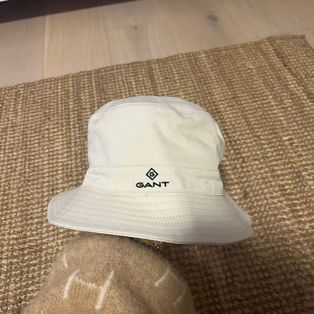 GANT Bucket Hat