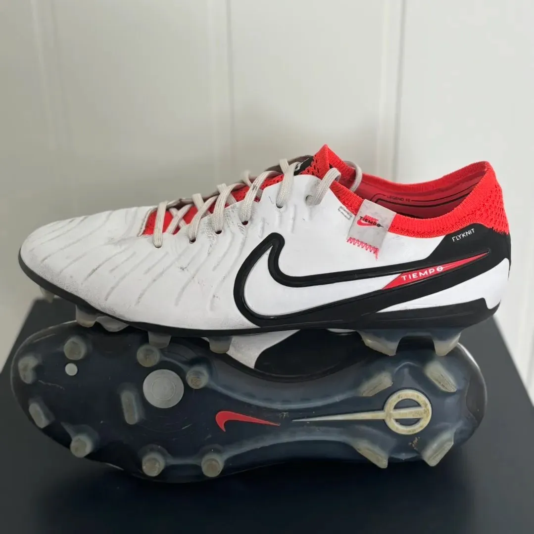 Nike Tiempo Legend