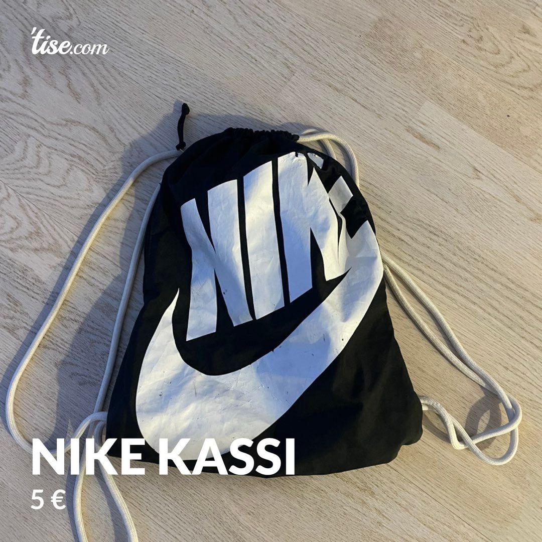 Nike kassi