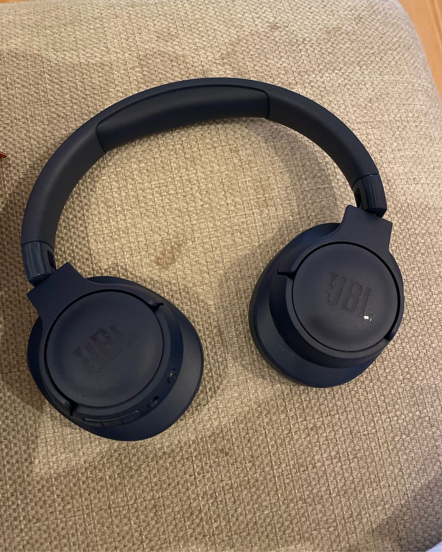 Jbl tune 720 headset