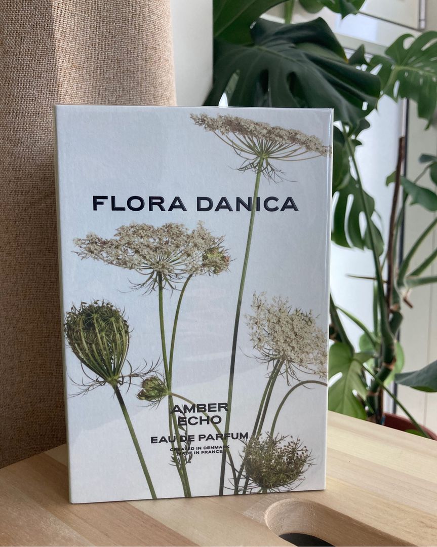 Flora Danica perfume