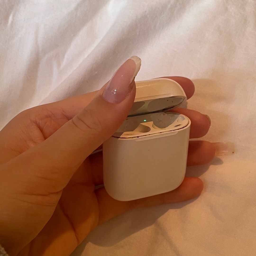 Airpods case