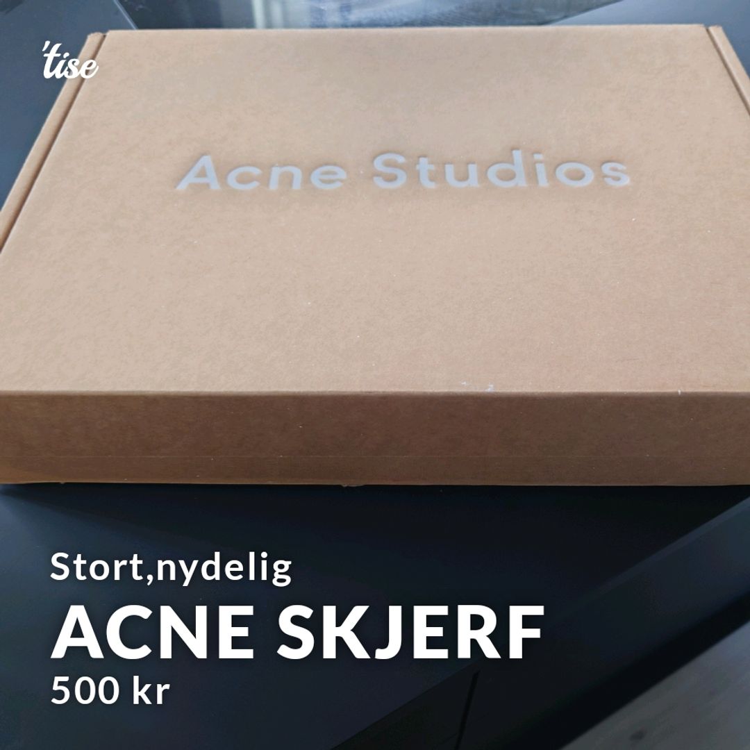 Acne Skjerf