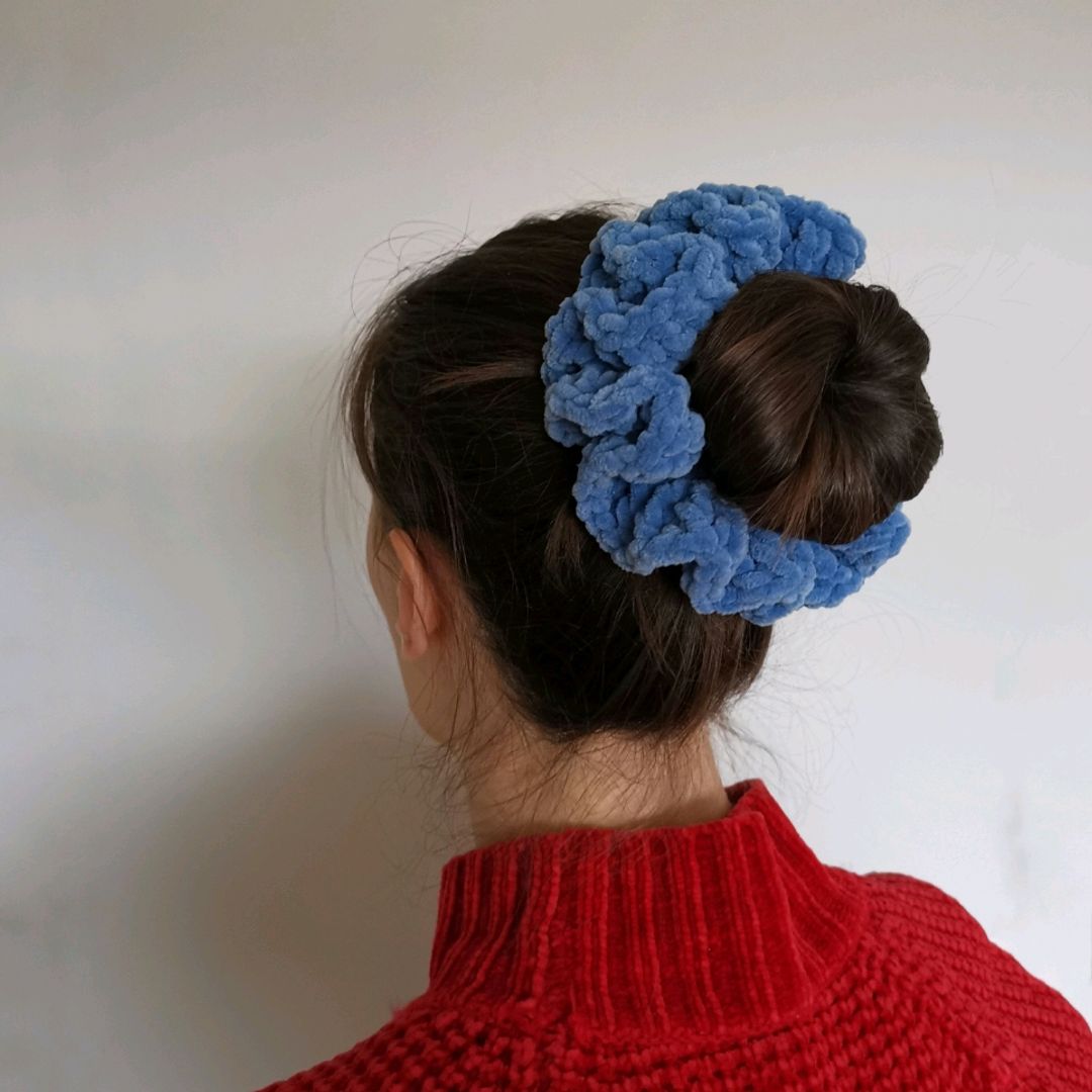 heklet scrunchie