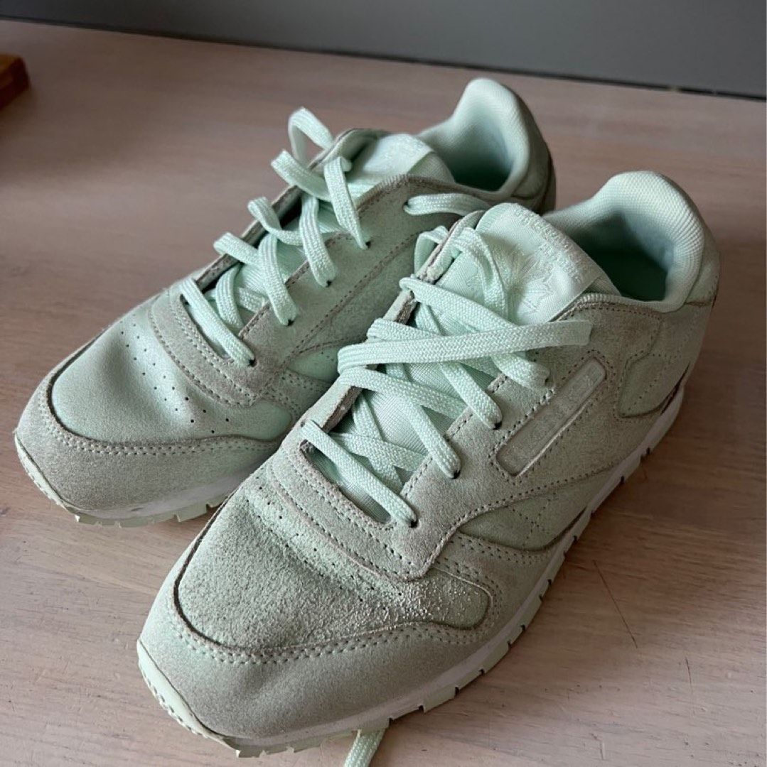 Reebok classic