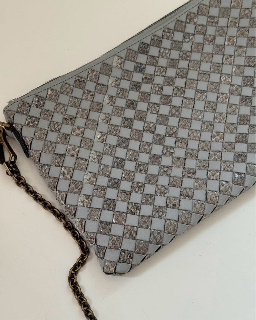 BottegaVeneta clutch